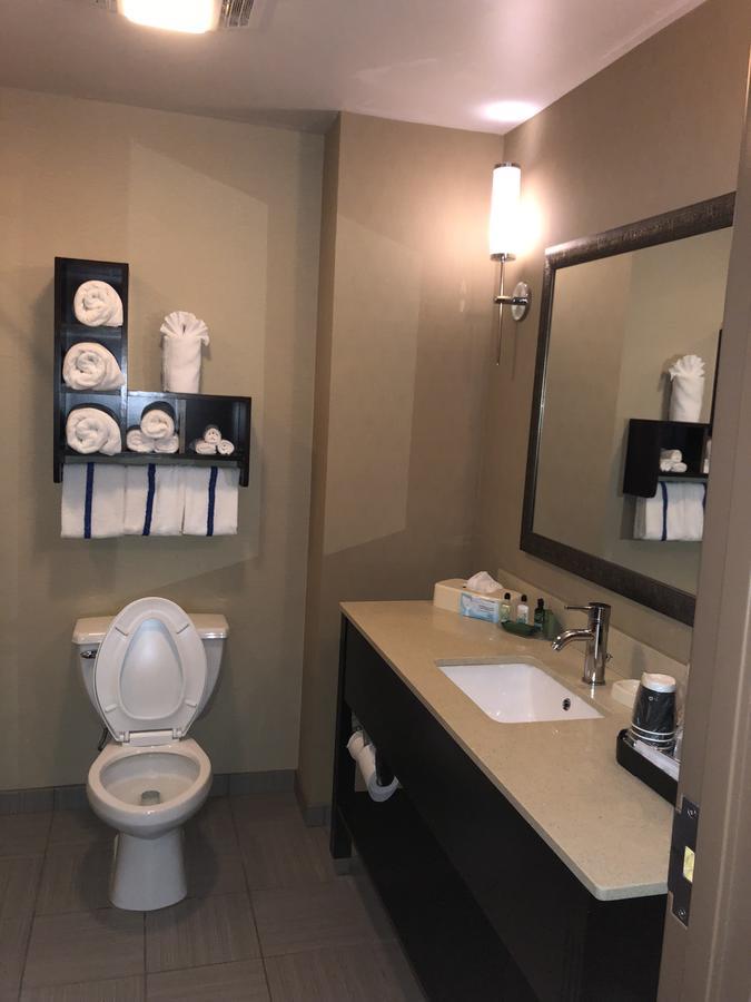 Countryview Inn & Suites Robinson Eksteriør bilde