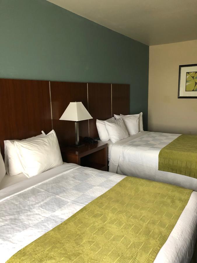 Countryview Inn & Suites Robinson Eksteriør bilde