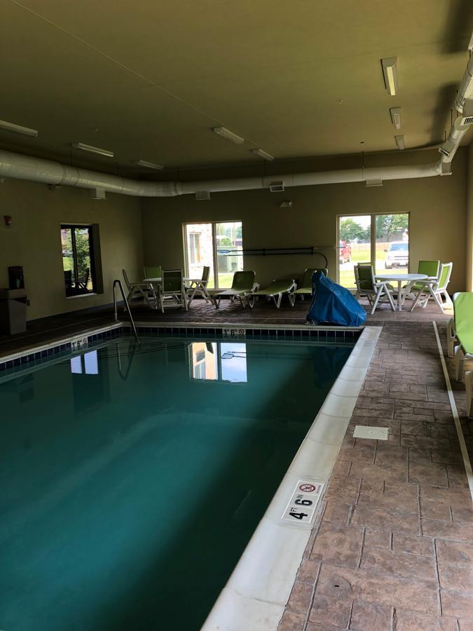 Countryview Inn & Suites Robinson Eksteriør bilde