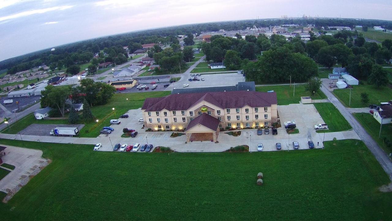 Countryview Inn & Suites Robinson Eksteriør bilde